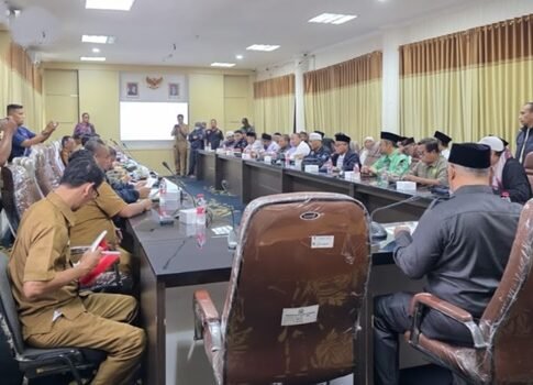 Rapat Dengar Pendapat (RDP) bersama Komisi I DPRD Karawang