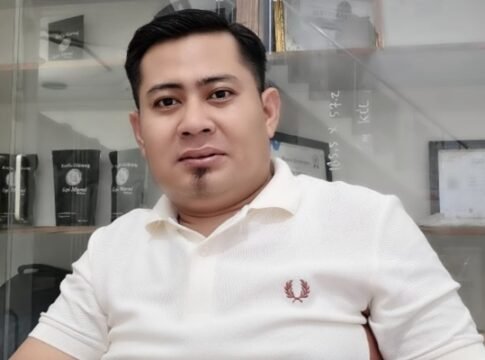 Andri Kurniawan, pemerhati politik dan pemerintahan